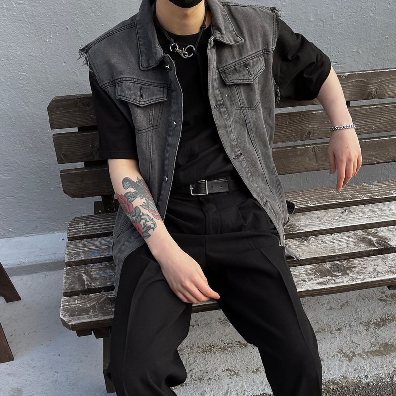 COZINESS（コジネス）の「Black Jeans Denim Vest D725013534026（Jackets/Outerwear）」