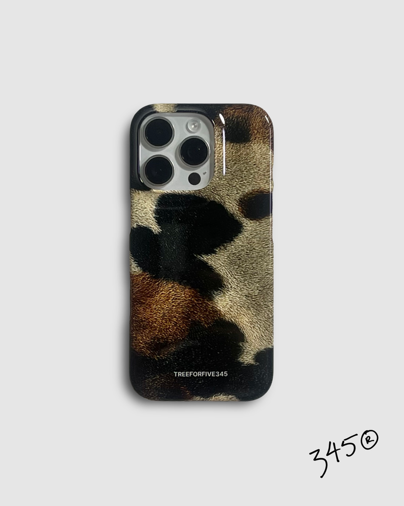 TREEFORFIVE345(ツリーフォーファイブ345)の「COW FUR Hard Case / TREEFORFIVE345(Smartphone Accessories)」