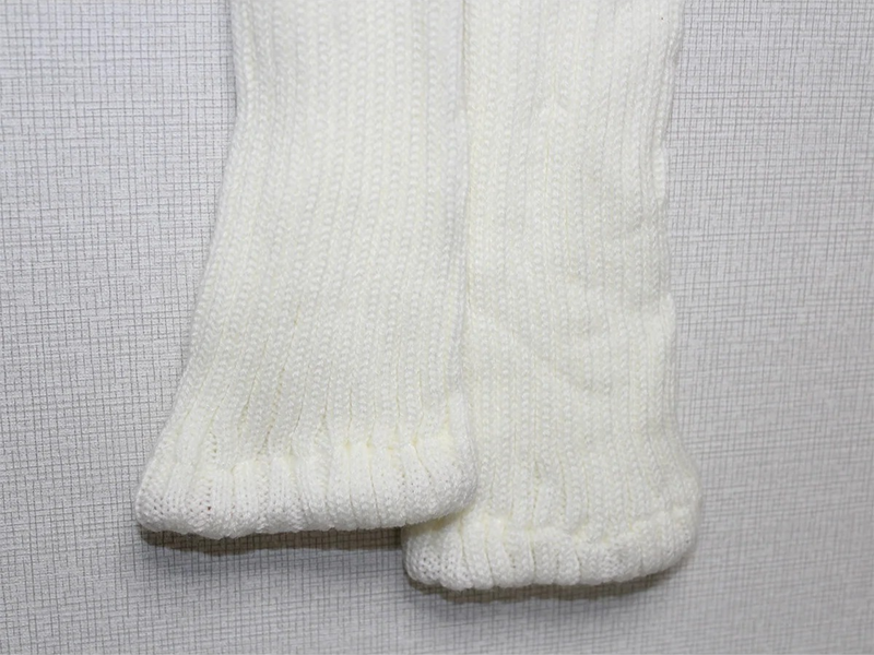 warmer loose socks ivory