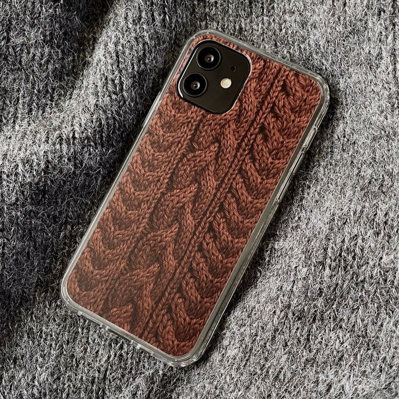 CABLE KNIT HARD JELL CASE_BROWN