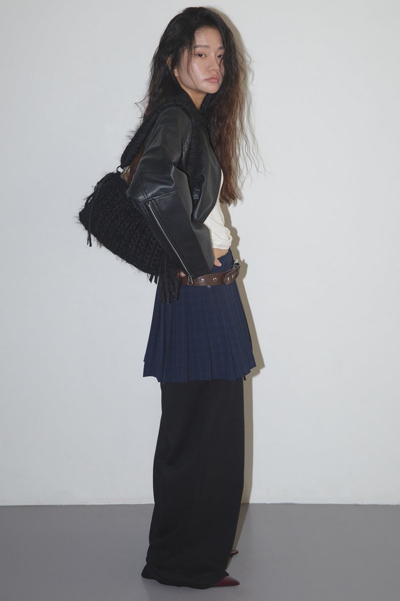 WOOLLY BAG_black
