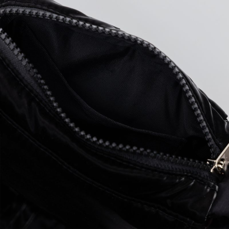 Knotted Micro Padding Bag (Glossy-Black)