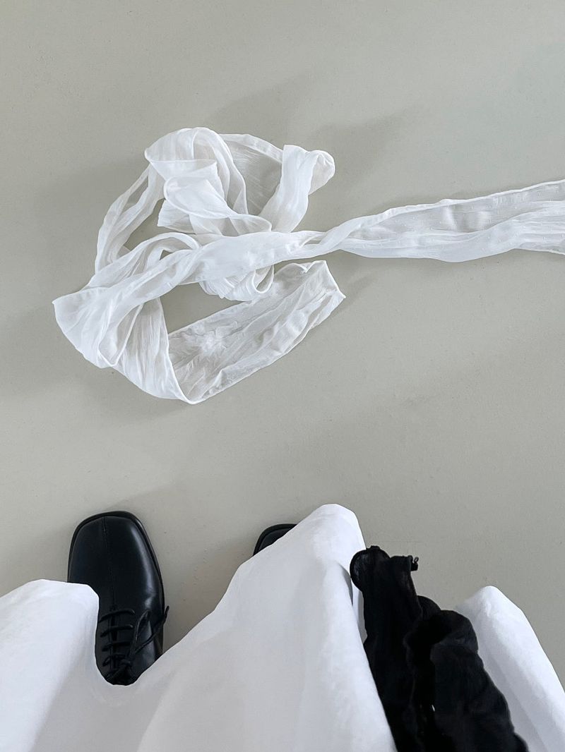 Wrinkle crazy scarf