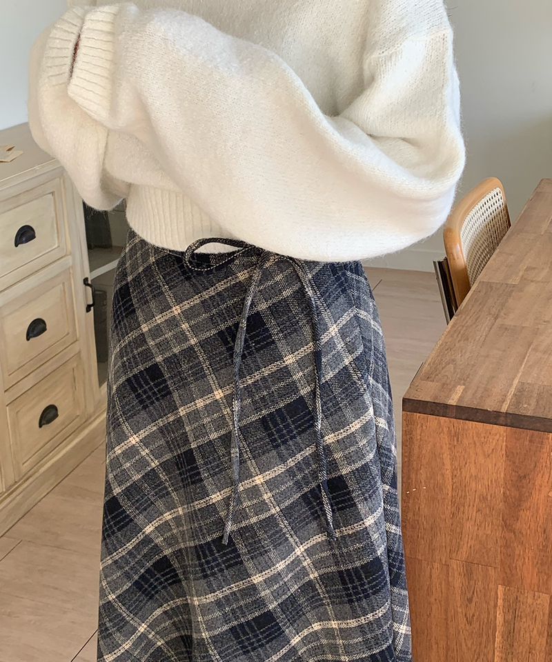 Betty Check Skirt