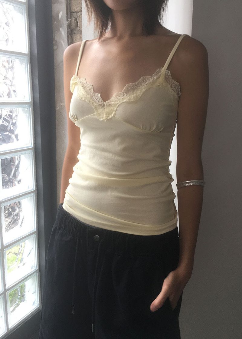 LACE LONG SLEEVELESS TOP