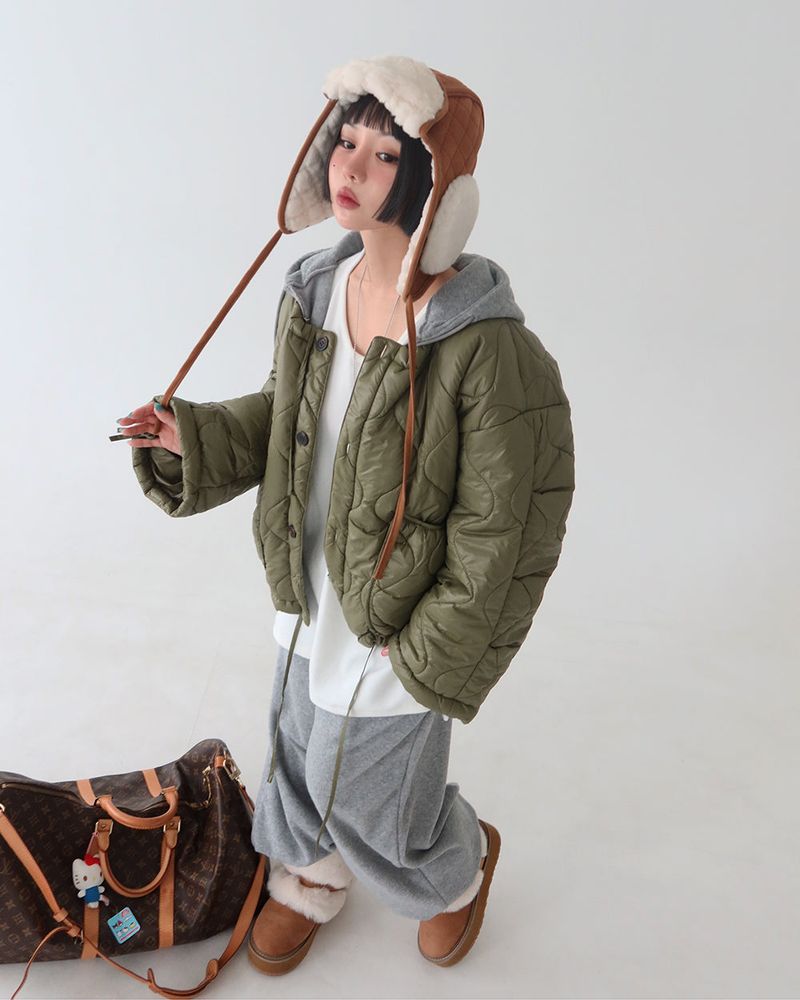 Camel quilting quilted earring truffler hat