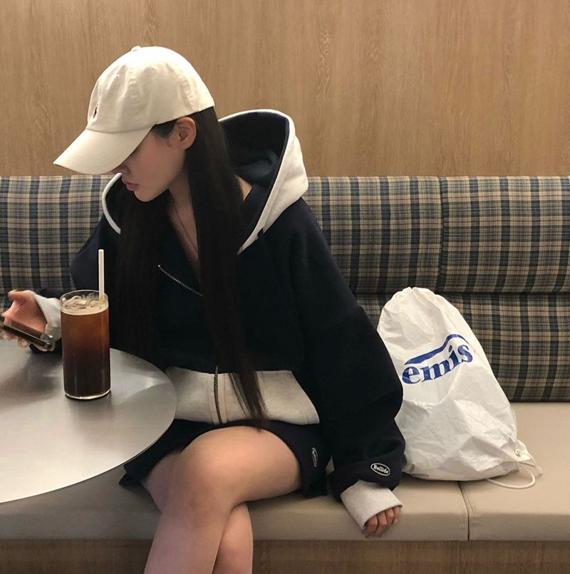 [BELLIDE MADE] two-tone coloring wool boxy hooded zip-up