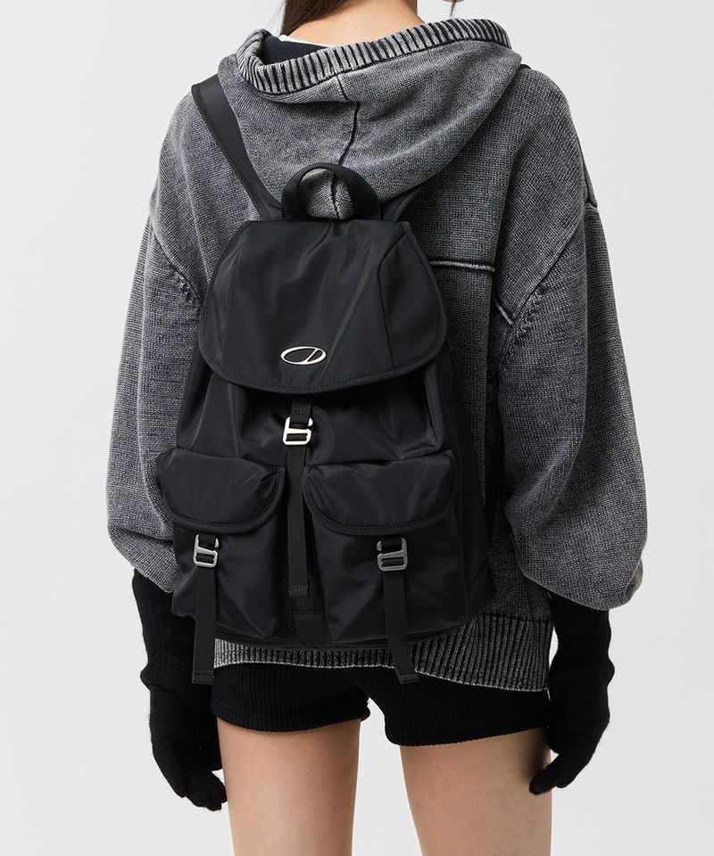 ODDSTUDIO（オッドスタジオ）の「ODDシグネチャー ツーポケット バックパック / ODD SIGNATURE TWO POCKET BACKPACK（バッグ）」