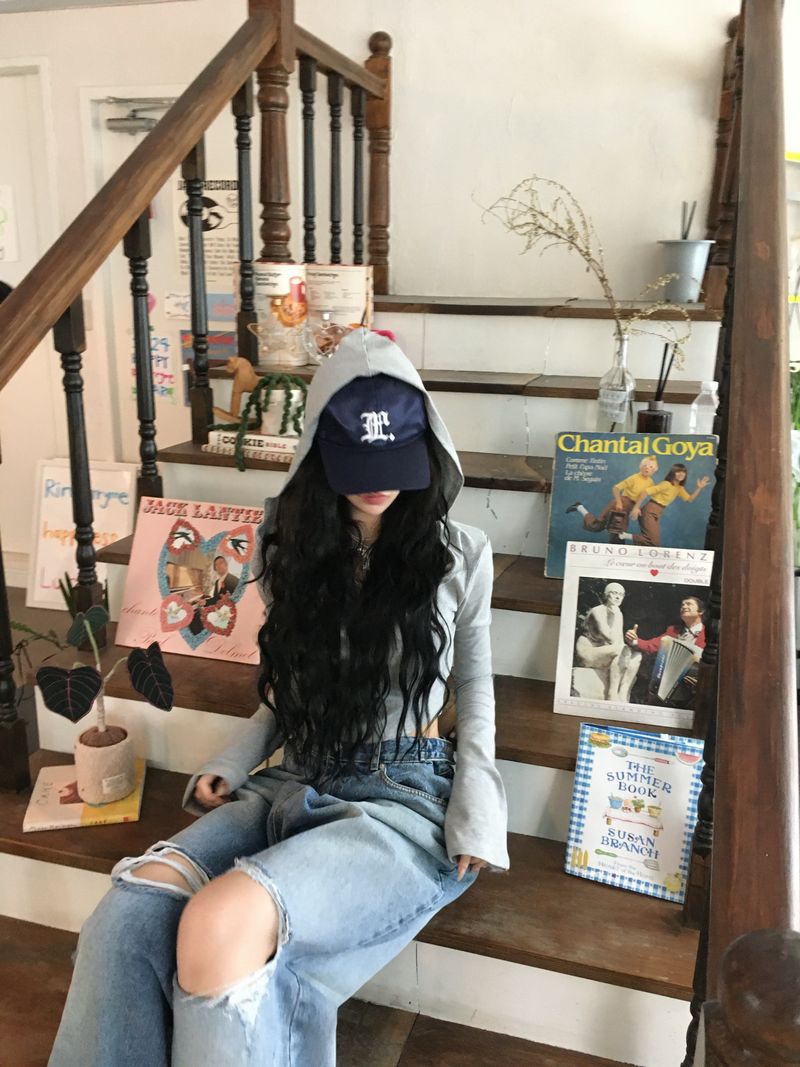 Gray shoulder crop hoodie