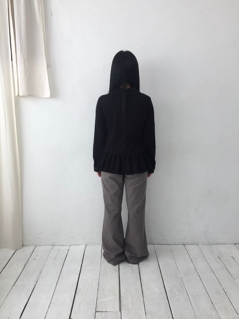 フリルレイヤードトップ