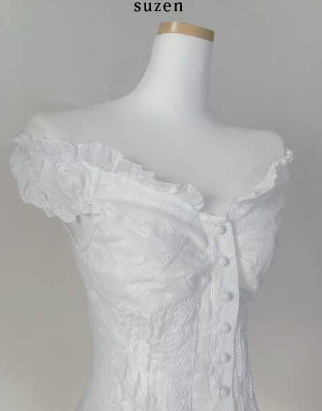 Sindy lace button blouse