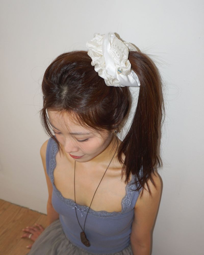 FLOWER JACQUARD PATTERN HAIR SHUSHU SCRUNCHIE(1ps)