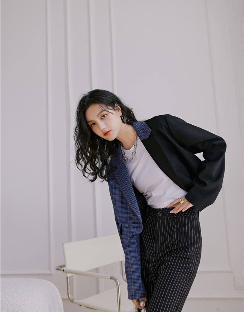 Blue check pattern unbalanced tailored short jacket