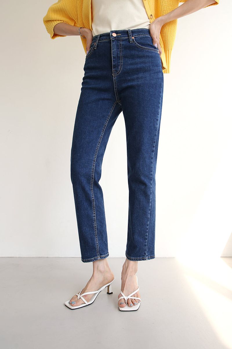 BLUE BLING JEANS