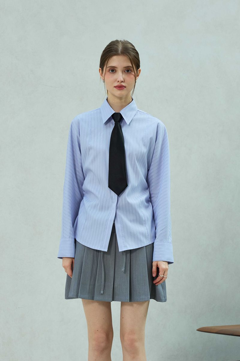 ARIKIM（アリキム）の「LOWELL SLIM FIT STRIPE SHIRRLING SHIRT / SKY BLUE（Tops）」