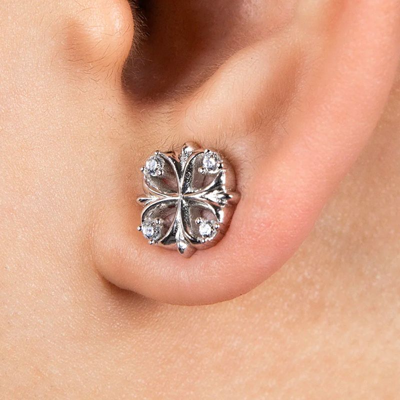 MALTESE CROSS STUD EARRINGS (WHITE)