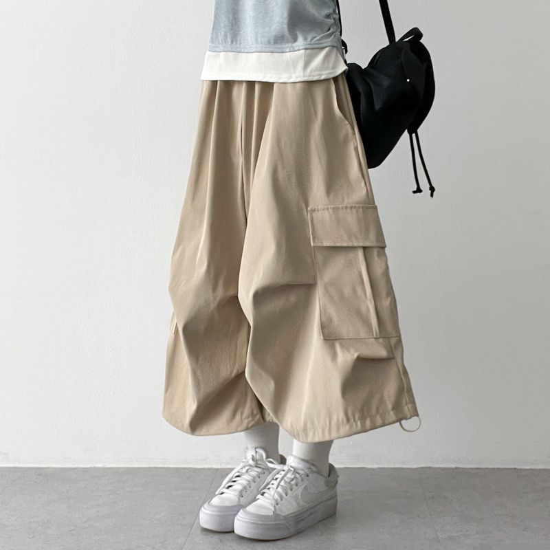 hijjoo（ハイチュー）の「ストリングカーゴバミューダパンツ バンディングワイドショートパンツ ポケットカプリハーフパンツ(3 colors)（パンツ）」