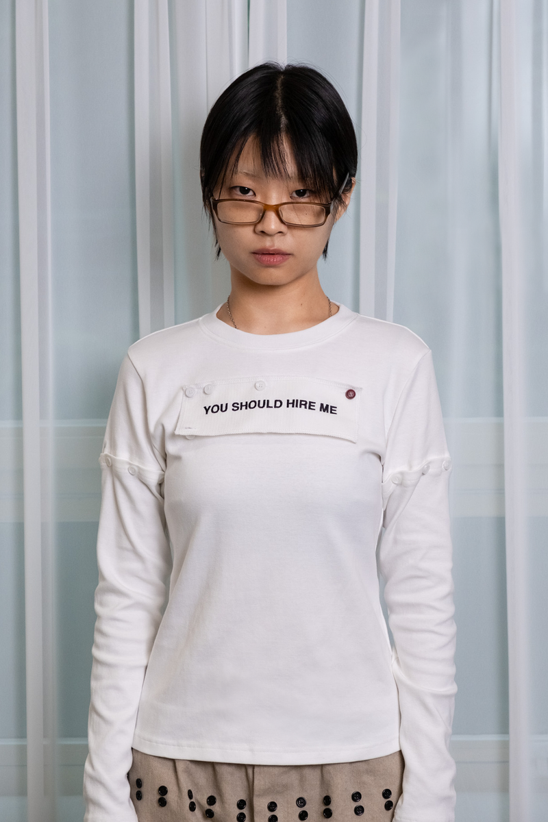 "HIRE ME" CONVERTIBLE LONG SLEEVE (WHITE)