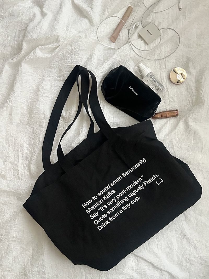 How to Bag (Kafka Black)