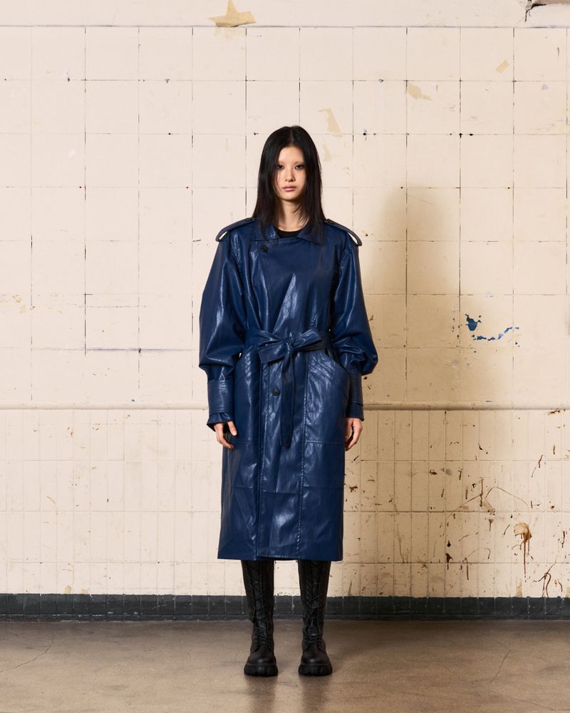 Curved Leather Trench coat (Blue)