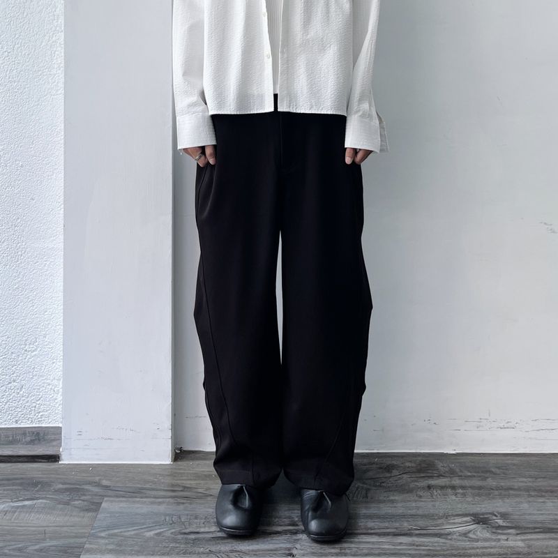 FADE MEET（フェードミート）の「Midnight Navy Extra-Wide Trousers（Pants）」