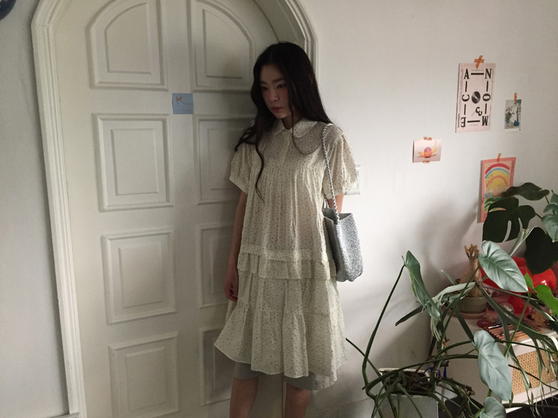 Metal Glow Shoulder Bag (2color) 