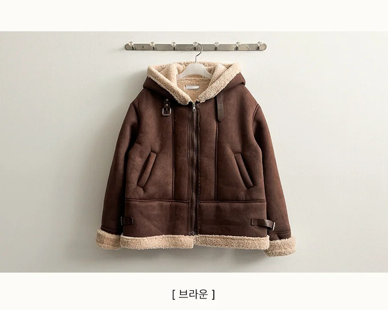 Ronde Cute Hood Mustang