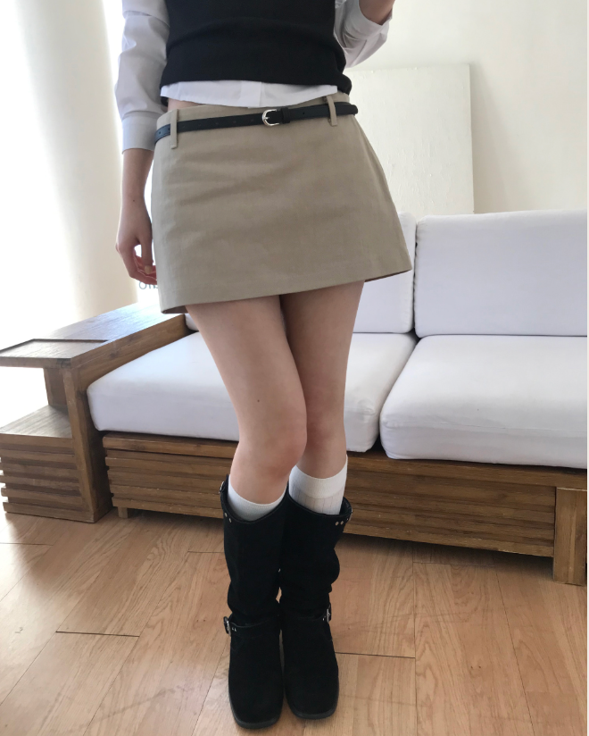 cloudemotion（クラウドエモーション）の「half the row pants sk（Skirts）」
