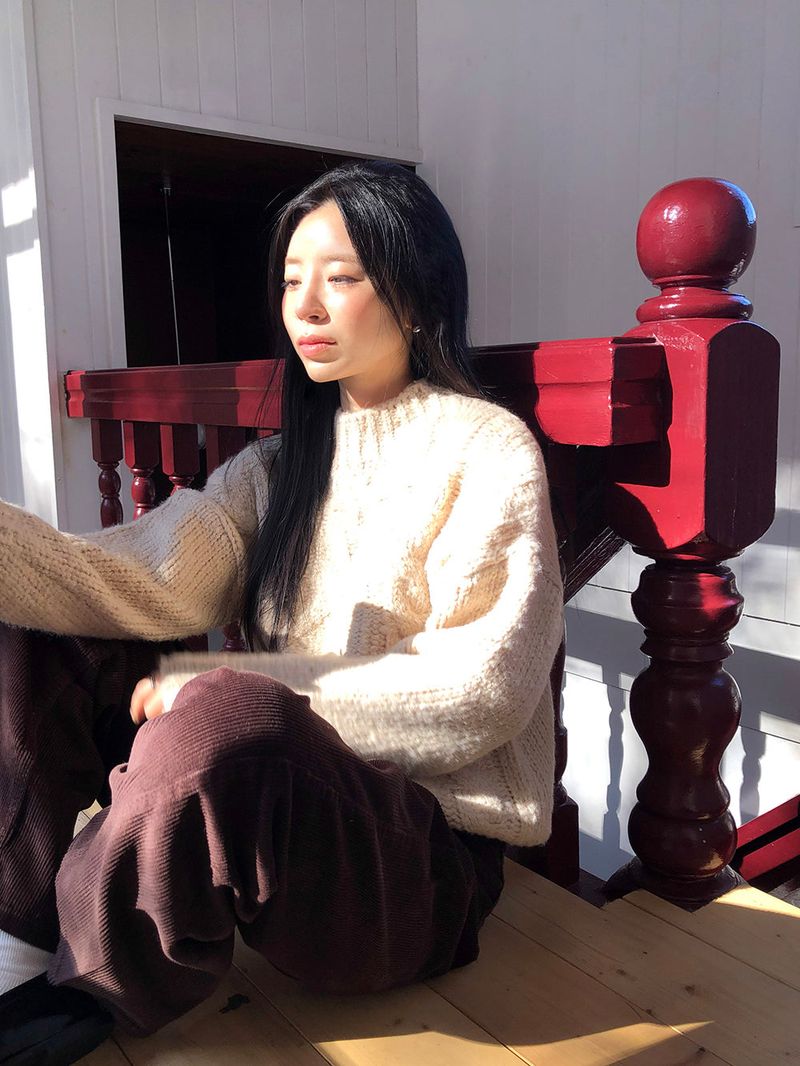 [MADE] MUHR HIGH-NECK CABLE KNIT