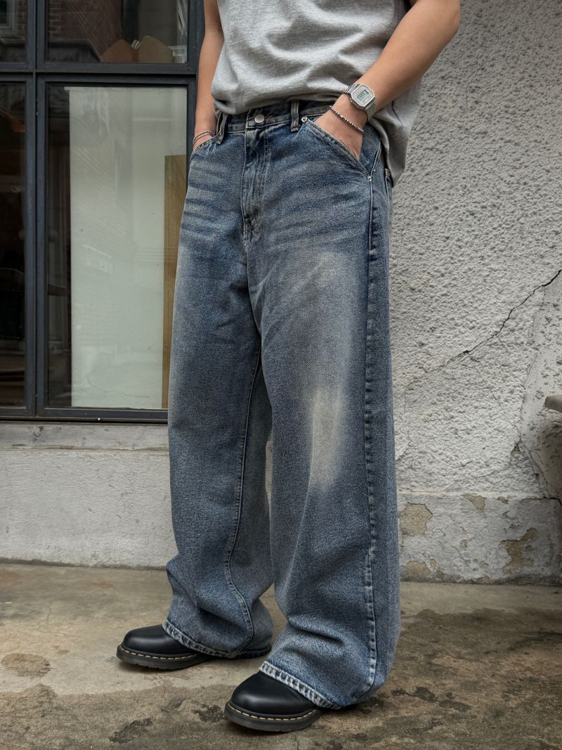 Martin wide curve denim