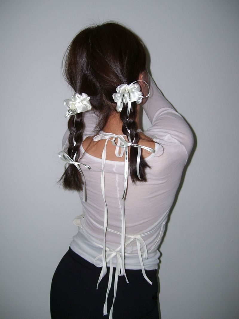 Mizz ribbon scrunchie (Ivory)