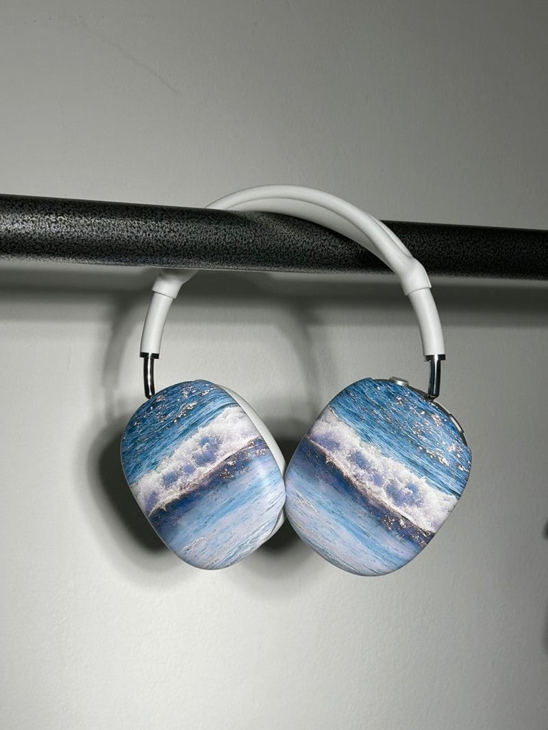(glossy) AirPods Max Case Santa Monica Waves
