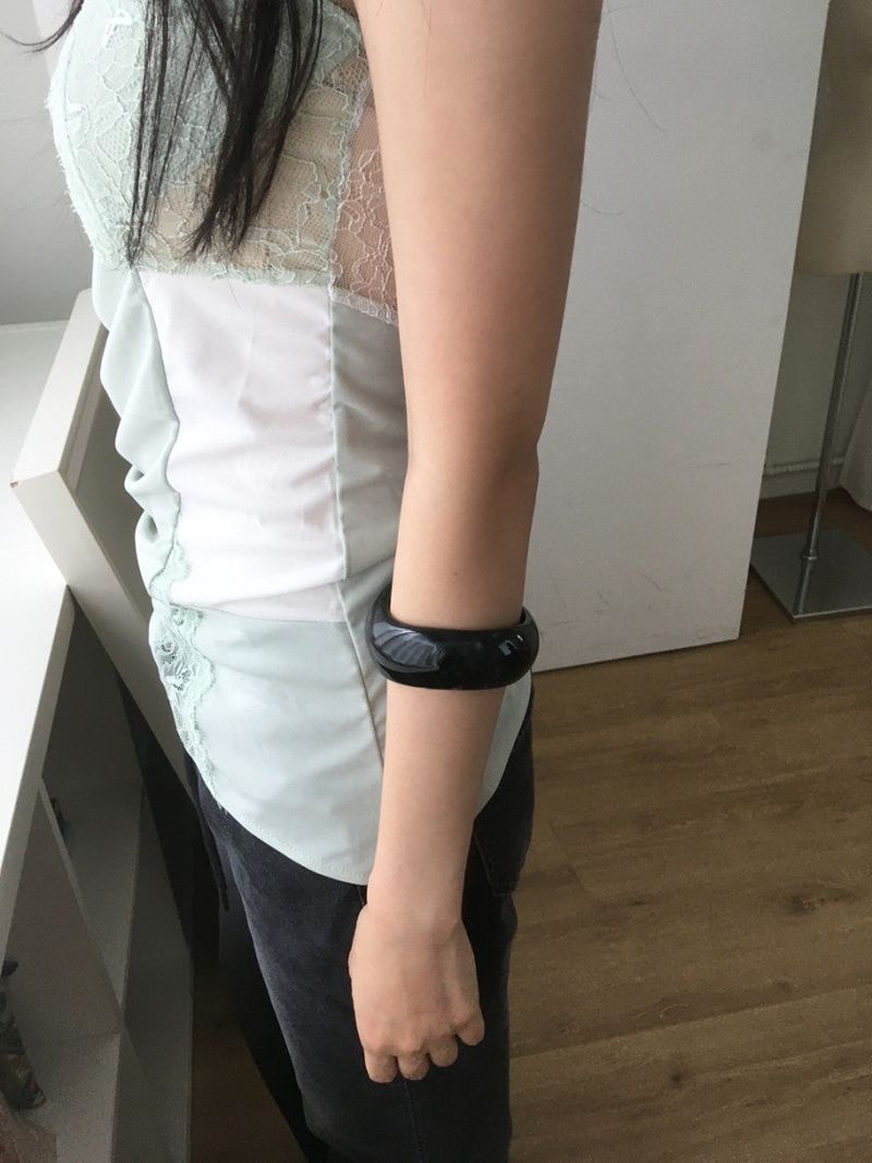 Bold Curve Bangle