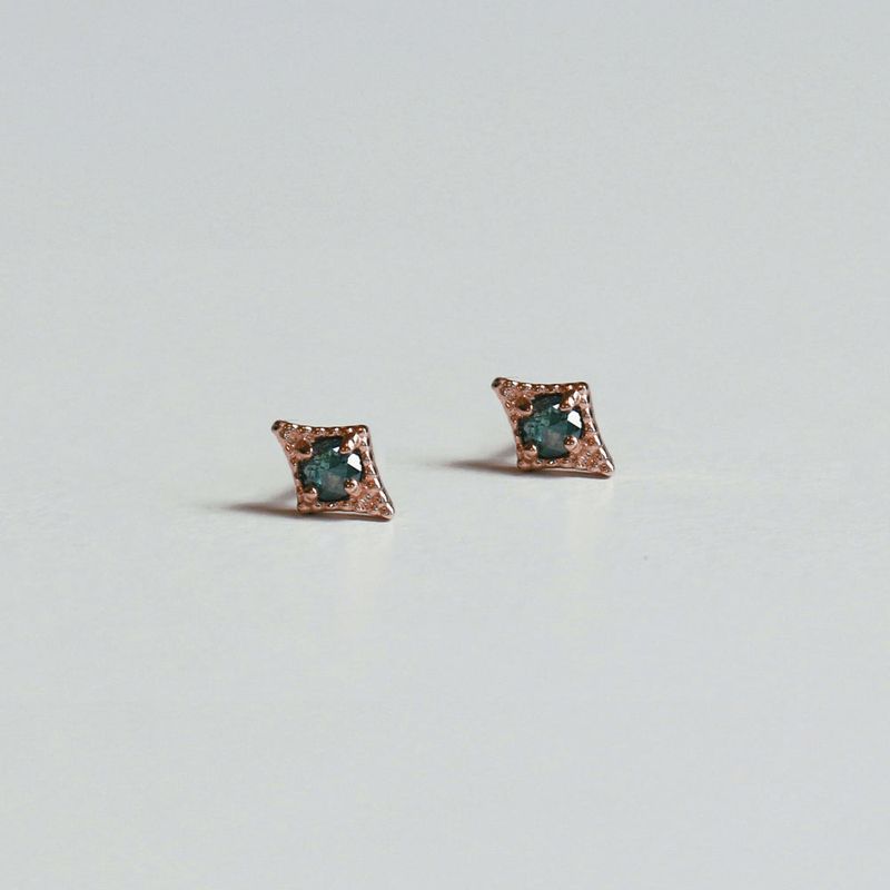 [シングルピアス] 14K ゴールドグリーンピアス