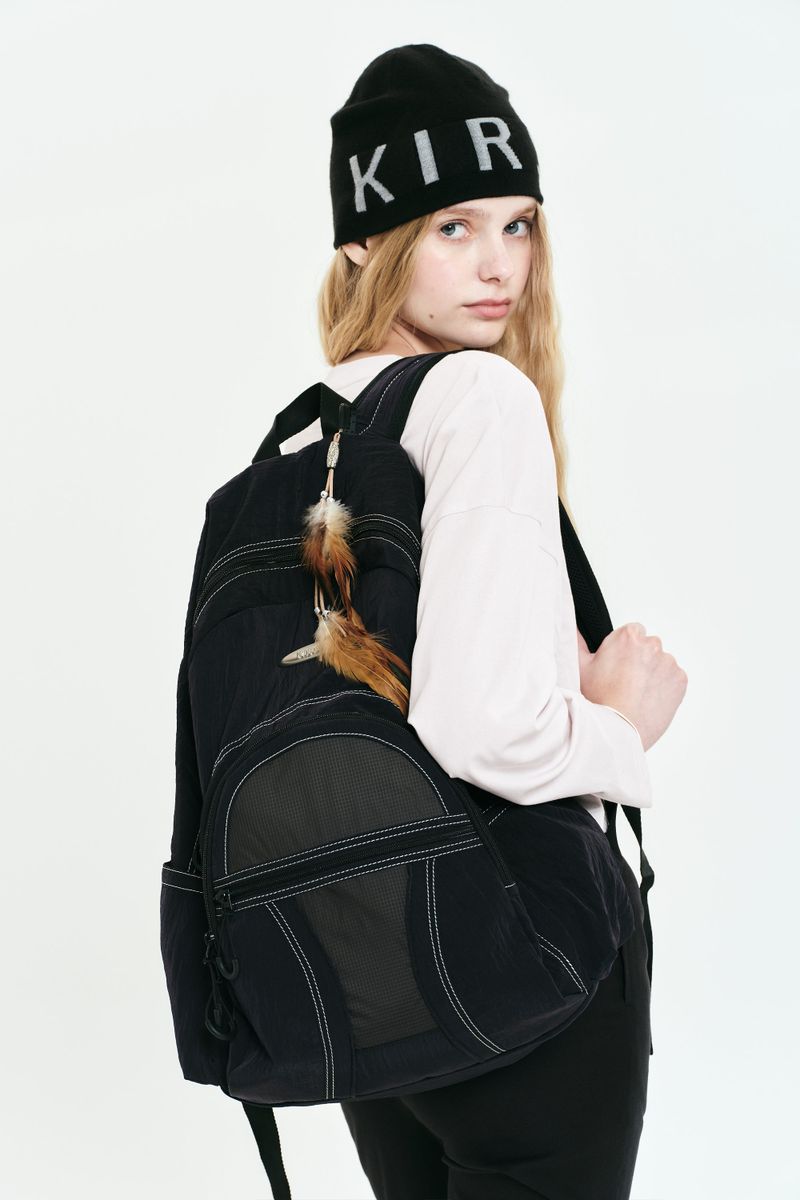 STITCH POINT DAILY BACKPACK [BLACK]