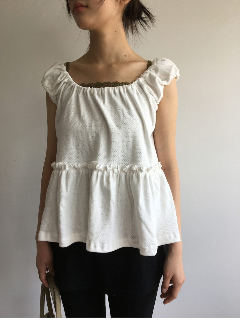 Meadow punched frill sleeveless top (2color) 