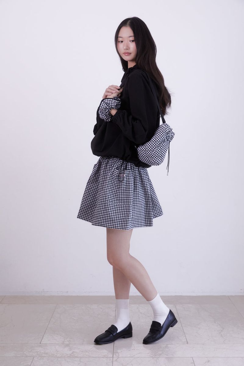 Gingham check string mini backpack (BLACK)