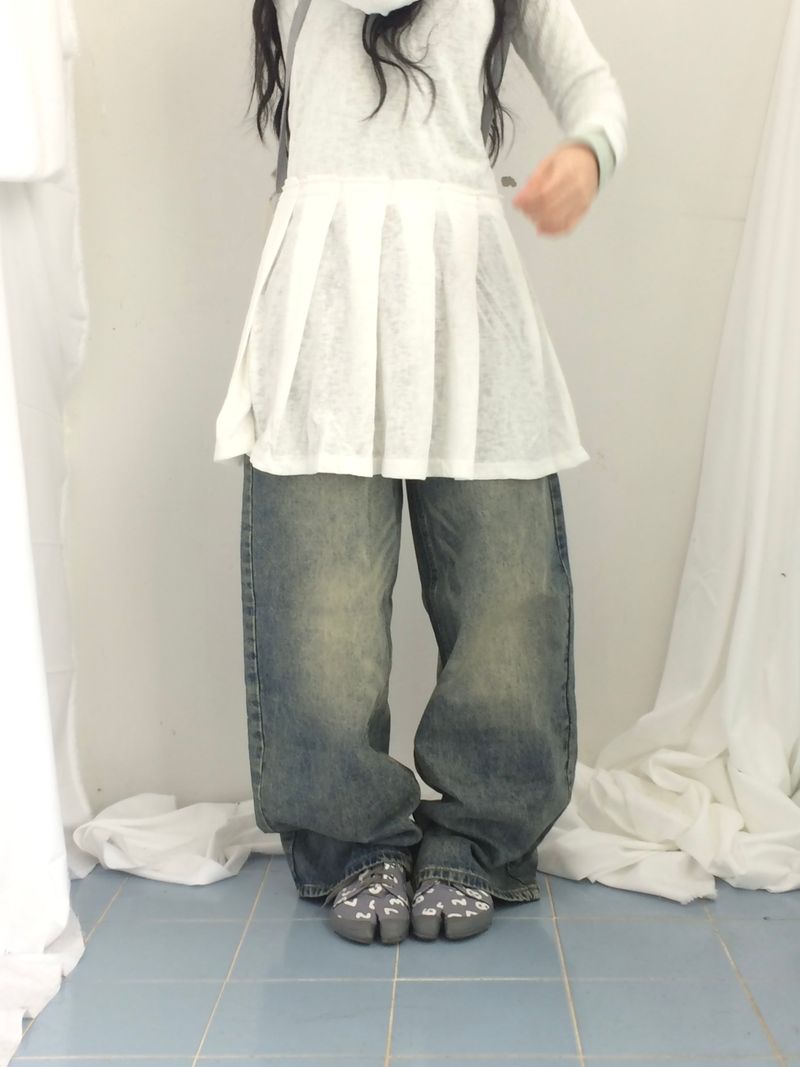 line and pleated dress