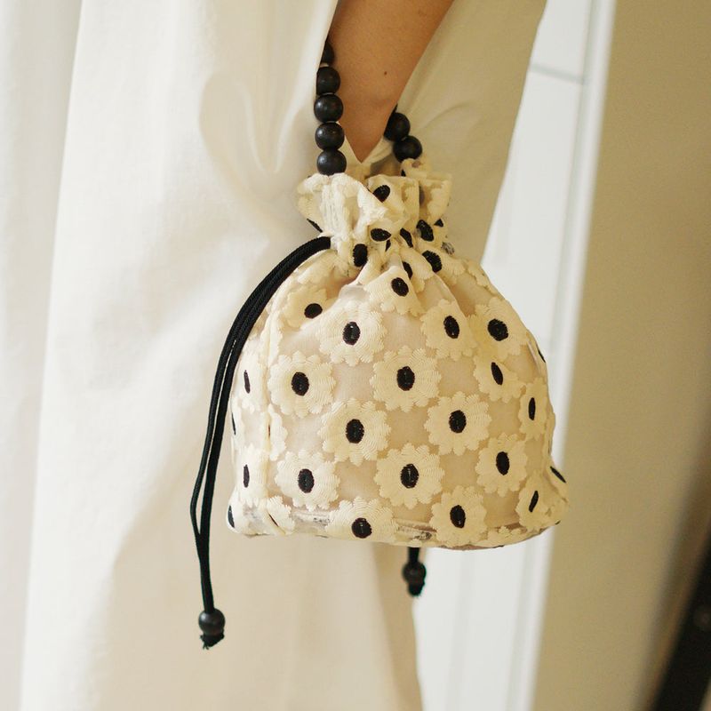 poppy bucket bag_white flower