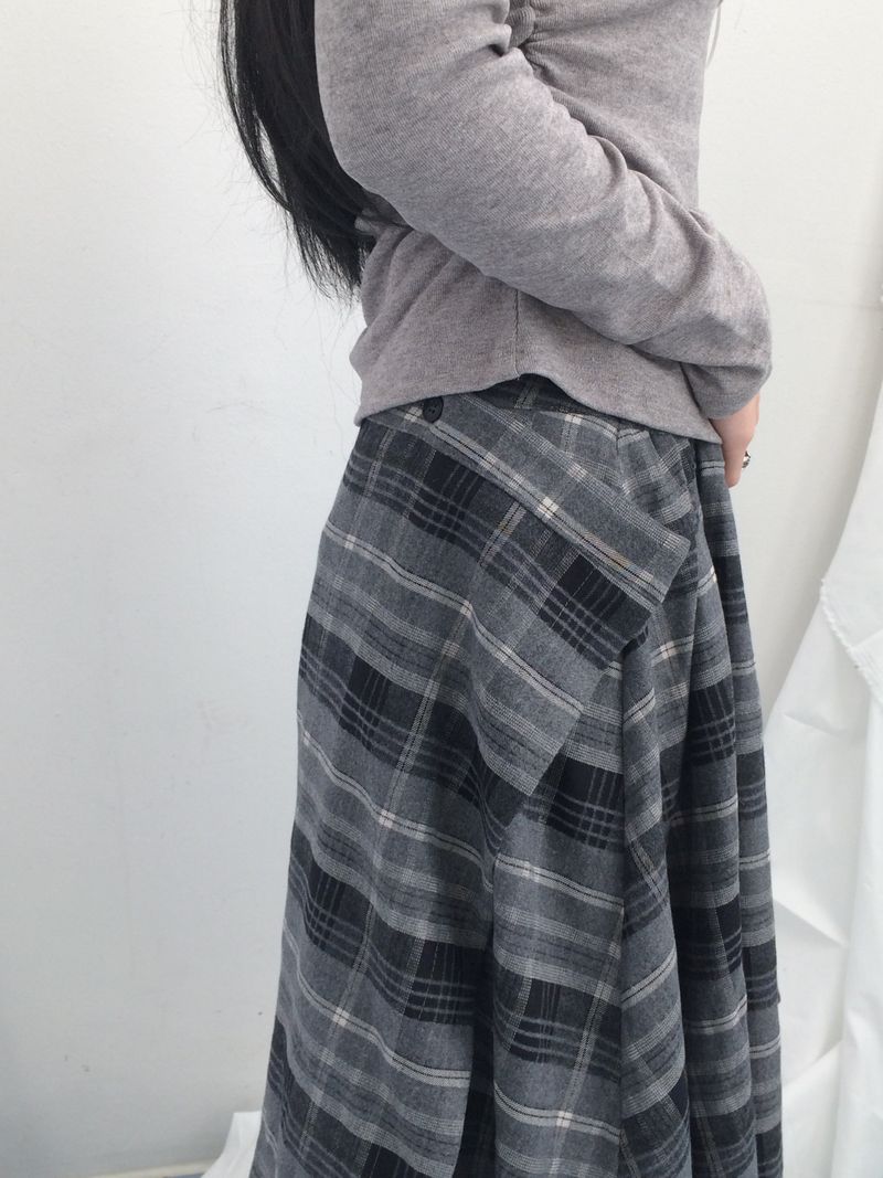 Charcoal Blend Checkered Layered Skirt