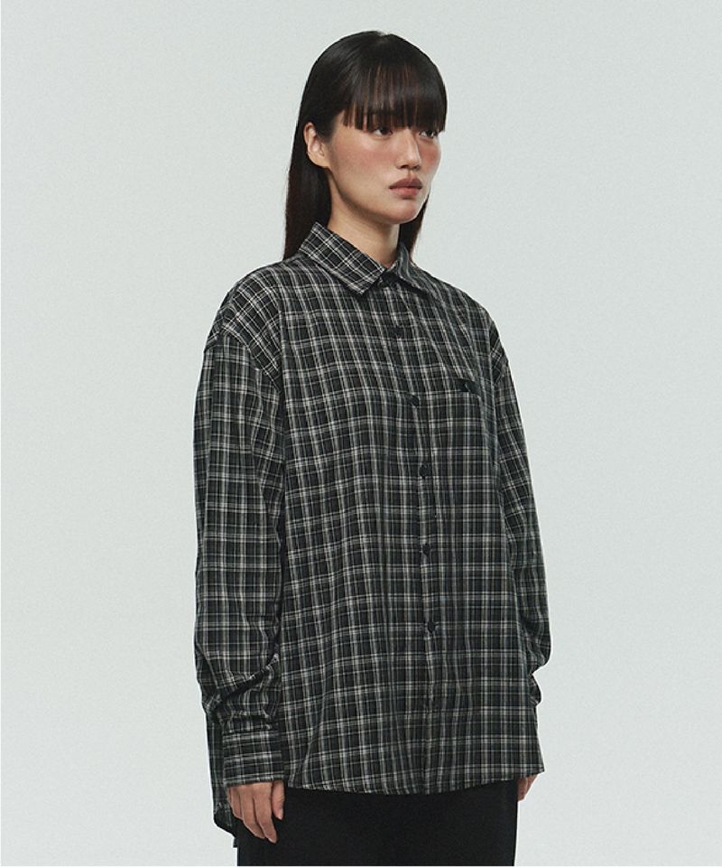ITZAVIBE（イッザバイブ）の「ITZ MINI LOGO CHECK SHIRT - BLACK（Tops）」