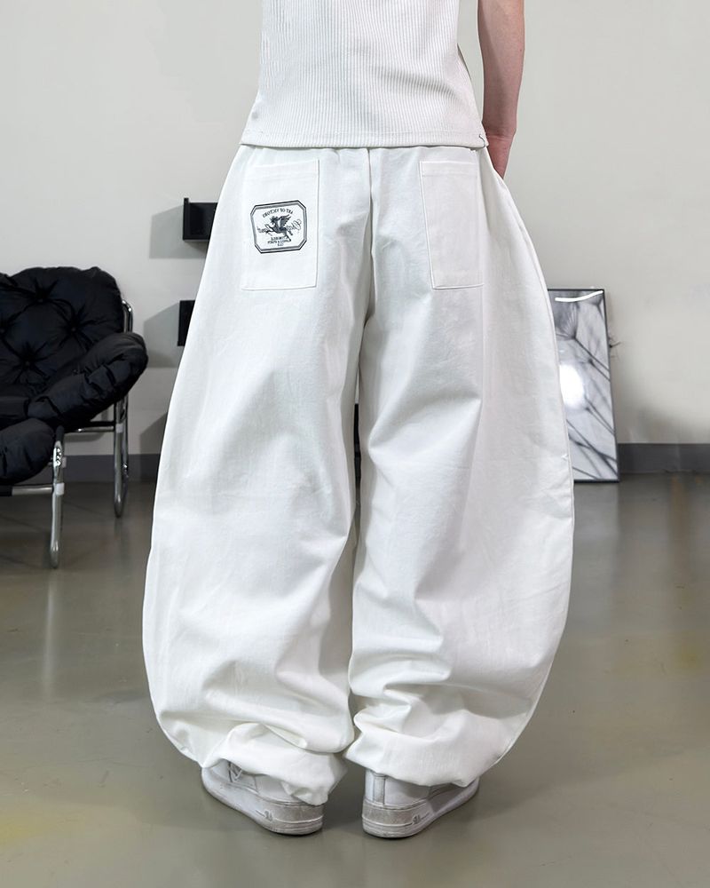 Trevil Patch Balloon Chino Pants