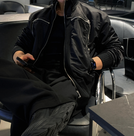 Locus Heathrow Bandad Cropped Windbreaker Jacket