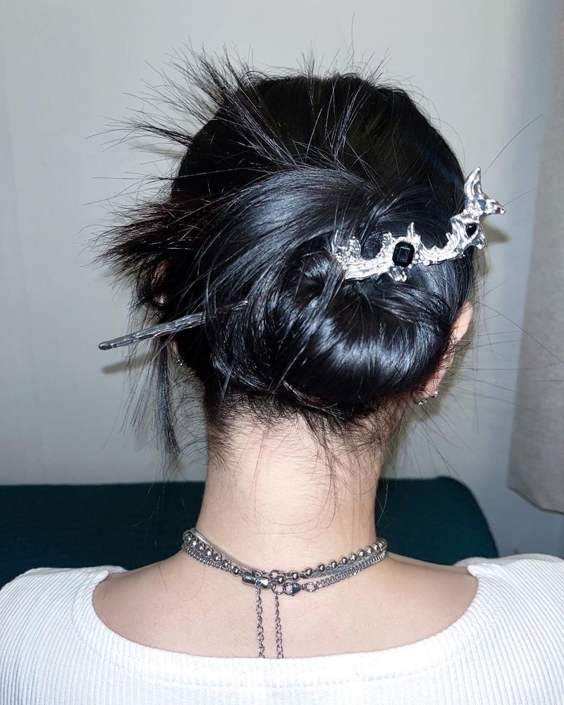 Silver black cubic geometry ornamental hairpin