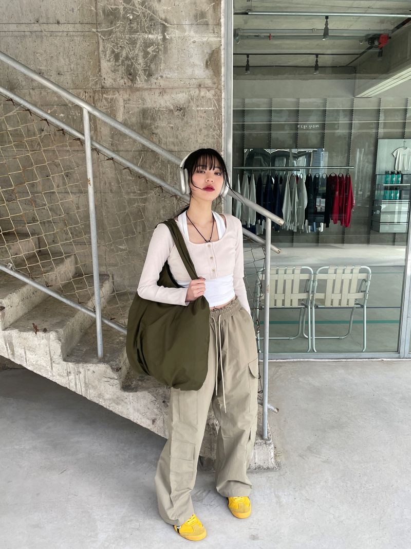 Four cargo pants