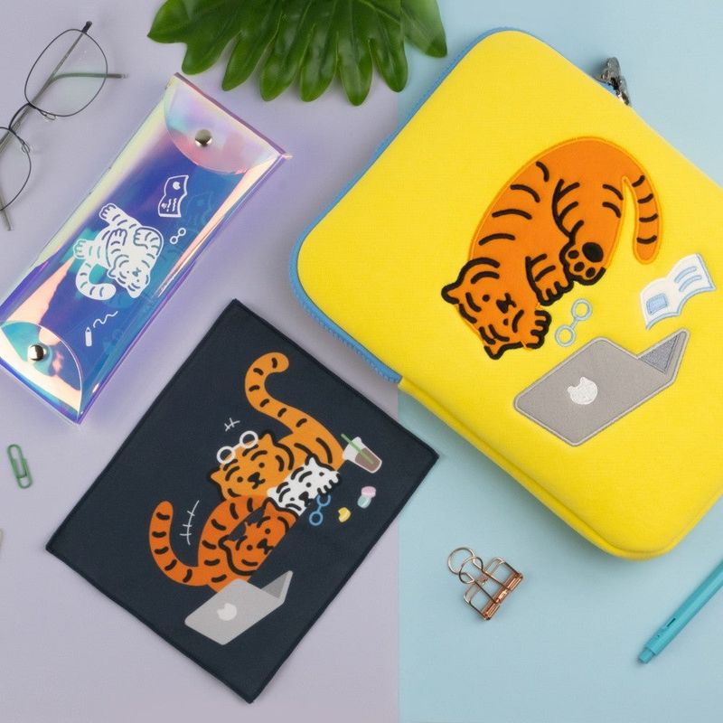 GLASSES TIGER SUEDE CLEANER