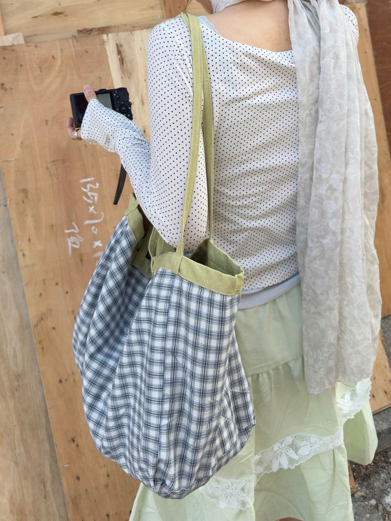 Portrait Reversible Big Shopper Bag (Green&Check)