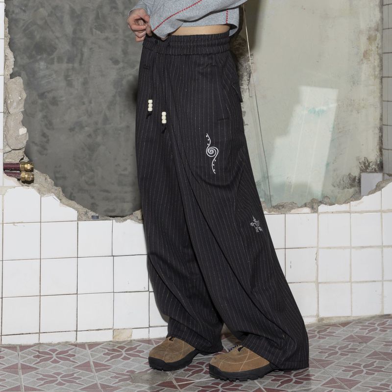 XTONZ（エクストンズ）の「WXP040 Shooting Star Stripe Balloon Pants (BLACK)（Pants）」