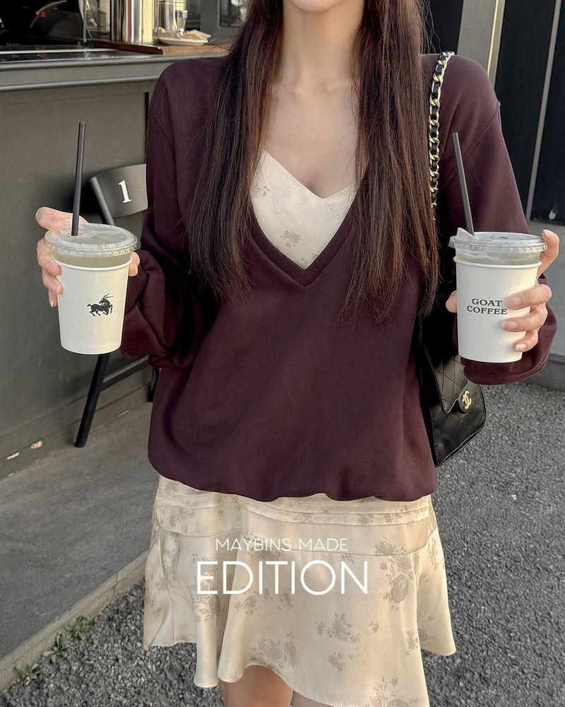 MADE. Alt Deep V-Neck Sweatshirt