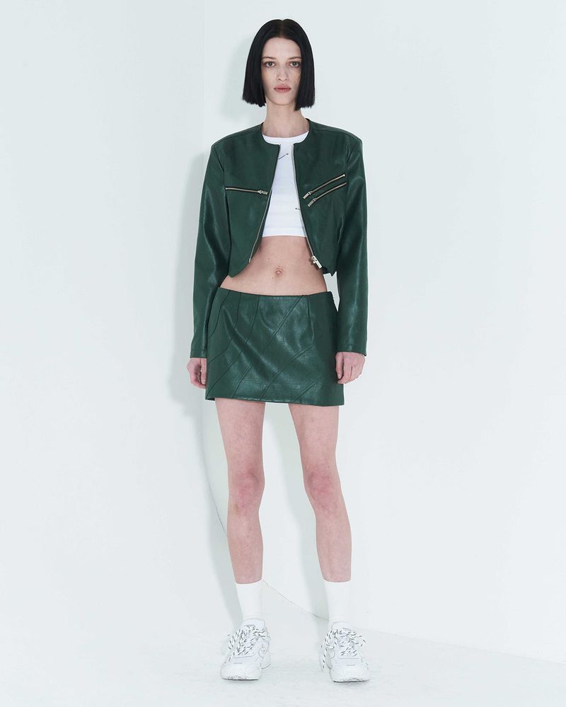 KIMZISU（キムジス）の「Faux-Leather Low Rise Mini Skirt _ Green（Skirts）」